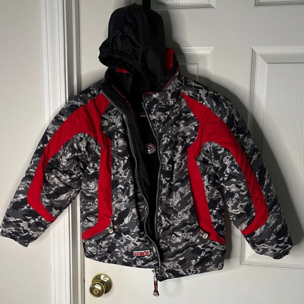 Obermeyer Kids Reversible Ski Snow Jacket Winter Coat - Red and Black Sz 8